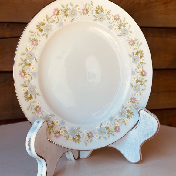 Vintage 6 inch bread plates, Set of 4, Johann Haviland, Forever Spring - Picture 6 of 8